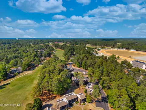 View/Area - 10 Pine Tree Rd # 110, Pinehurst, NC 28374 photo 2 of 3