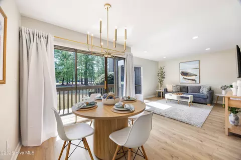 Dining - 10 Pine Tree Rd # 110, Pinehurst, NC 28374 photo 1 of 1