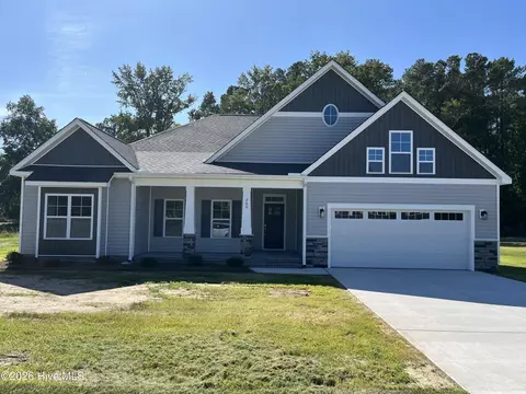 260 Shortleaf Dr, Grimesland, NC 27837