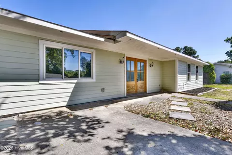 134 W Brandywine Cir, Wilmington, NC 28411