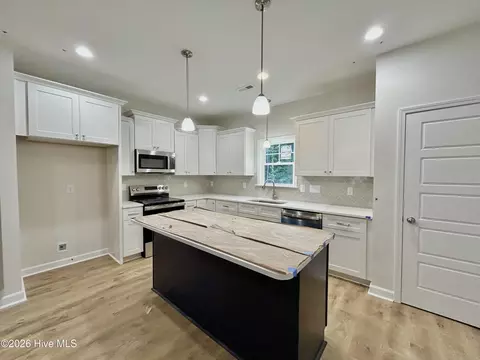 Kitchen - 1749 Walnut Run Dr, Deep Run, NC 28525 photo 1 of 1