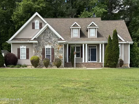 4741 Joyner Rd, Elm City, NC 27822