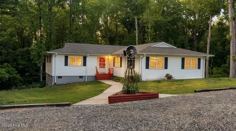 5233 Kimberly Ln, Trinity, NC 27370