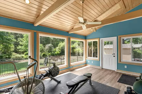 Exterior - 112 Olde Point Rd, Hampstead, NC 28443 photo 6 of 14