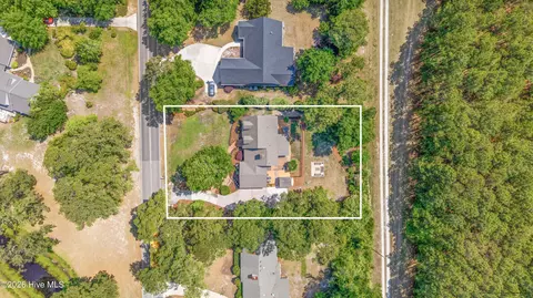 View/Area - 112 Olde Point Rd, Hampstead, NC 28443 photo 6 of 13