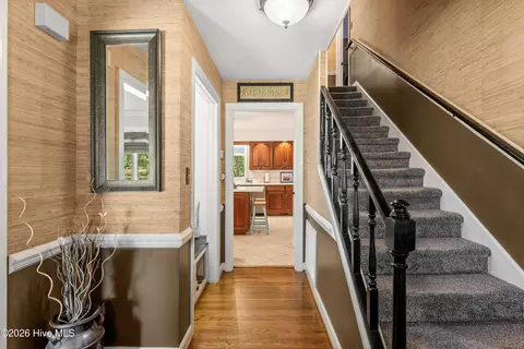 Entry Way - 112 Olde Point Rd, Hampstead, NC 28443 photo 1 of 5