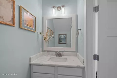 Bath - 310 Lord Berkeley Dr, Emerald Isle, NC 28594 photo 2 of 8