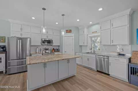 Kitchen - 310 Lord Berkeley Dr, Emerald Isle, NC 28594 photo 2 of 3