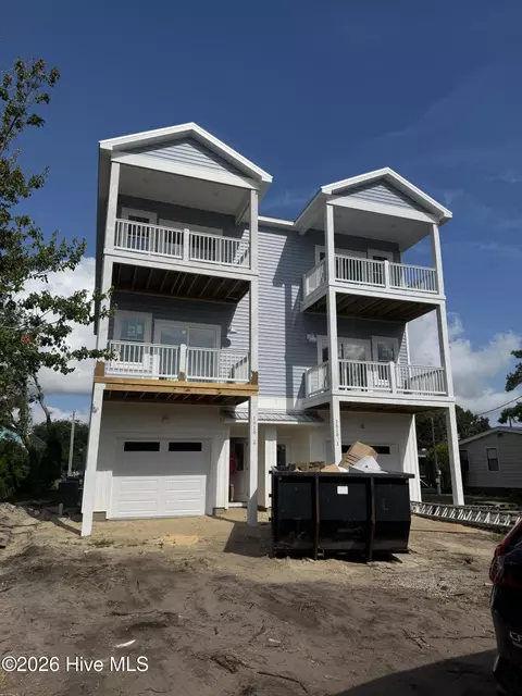 1610 Swordfish Ln #2, Carolina Beach, NC 28428