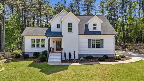 60 Cardinal Dr, Whispering Pines, NC 28327