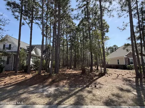 6884 Beckman Cir SW, Ocean Isle Beach, NC 28469
