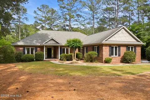 50 Shadow Ln, Whispering Pines, NC 28327