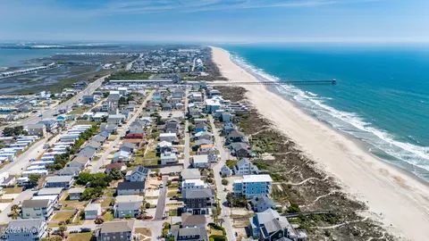 View/Area - 401 E Atlantic Blvd, Atlantic Beach, NC 28512 photo 7 of 20