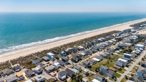 View/Area - 401 E Atlantic Blvd, Atlantic Beach, NC 28512 photo 17 of 20