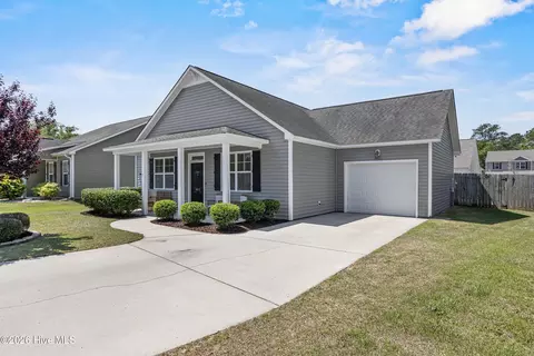 903 Edna Fields Dr, Leland, NC 28451