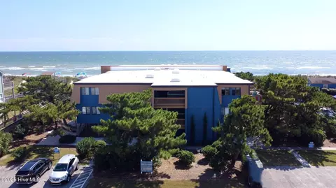 275 W First St # 1E, Ocean Isle Beach, NC 28469