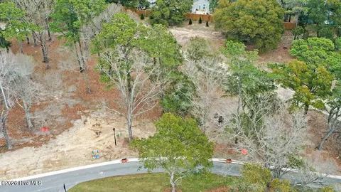 167 E Wayfinder Ln, Hampstead, NC 28443 photo 3