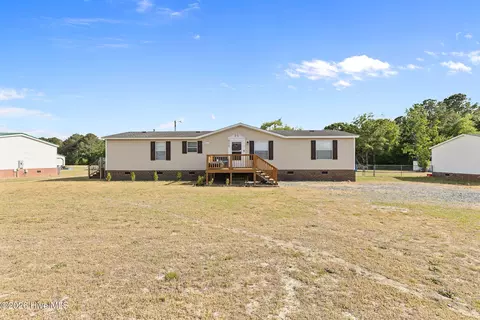 115 Brandy Ave, La Grange, NC 28551