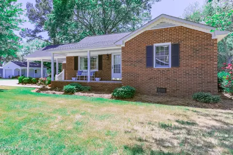113 W Church St, Beulaville, NC 28518