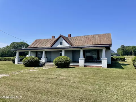 2880 Grantham School Rd, Mount Olive, NC 28365