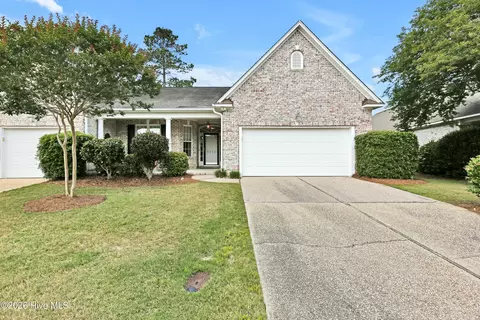 1121 Sandy Beach Cir, Leland, NC 28451