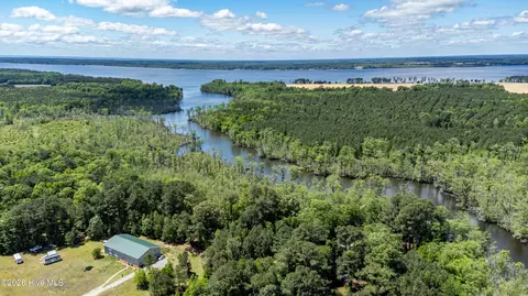 281 Shipyard Rd, Hertford, NC 27944