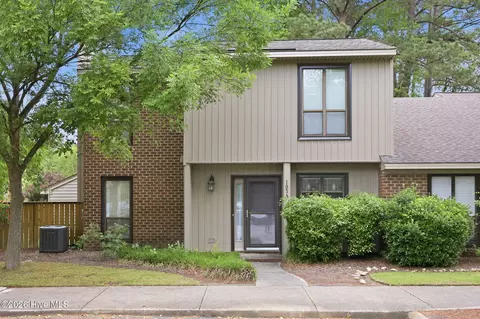 103 Sunshine Ln #A, Winterville, NC 28590