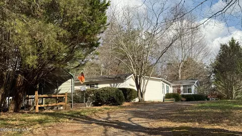 Exterior - 34 Towhee Ln, Murphy, NC 28906 photo 6 of 23