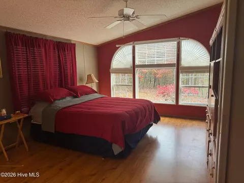 Bedroom - 34 Towhee Ln, Murphy, NC 28906 photo 1 of 7