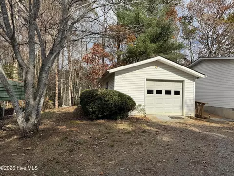 Exterior - 34 Towhee Ln, Murphy, NC 28906 photo 15 of 23