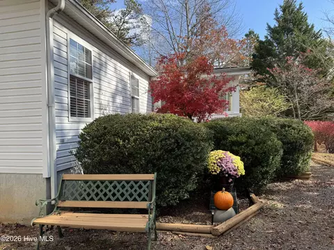 Exterior - 34 Towhee Ln, Murphy, NC 28906 photo 5 of 23
