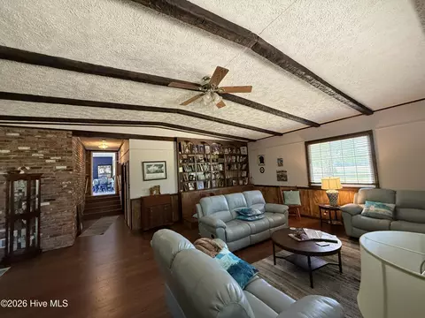 Living - 3731 Marsh Rd, Bladenboro, NC 28320 photo 1 of 4