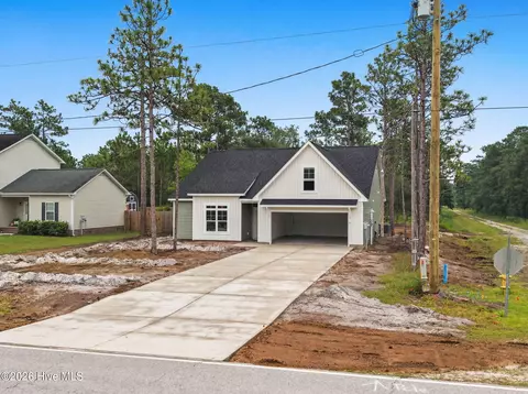 200 Fifty Lakes Dr, Southport, NC 28461