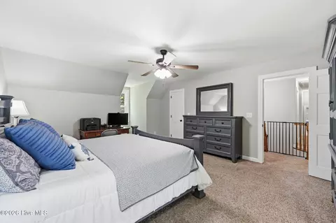 Bedroom - 444 E Creekview Dr, Hampstead, NC 28443 photo 3 of 11