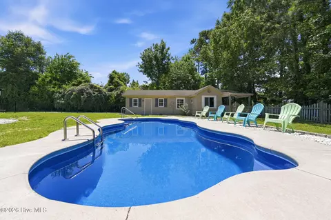 Exterior - 444 E Creekview Dr, Hampstead, NC 28443 photo 17 of 17