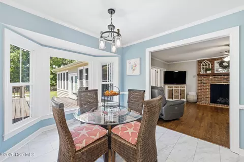 Dining - 444 E Creekview Dr, Hampstead, NC 28443 photo 5 of 6