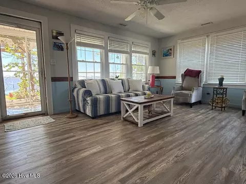 Living - 110 Beech Tree Dr, Shiloh, NC 27974 photo 1 of 1