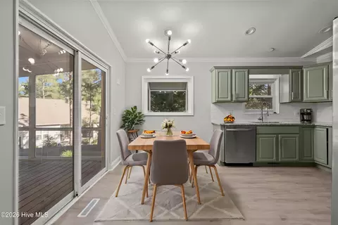 Dining - 5 Halter Pl, Pinehurst, NC 28374 photo 1 of 2
