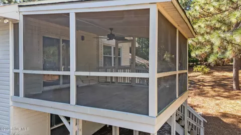 Exterior - 5 Halter Pl, Pinehurst, NC 28374 photo 4 of 6