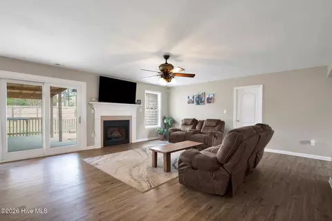 Living - 60 Turkey Oak Cir, Bunnlevel, NC 28323 photo 1 of 1