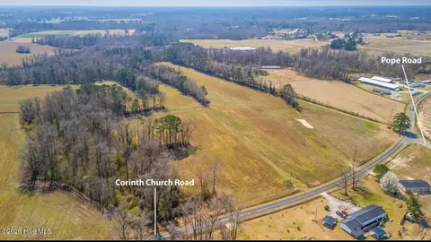 275 Corinth Church Rd, Rose Hill, NC 28458