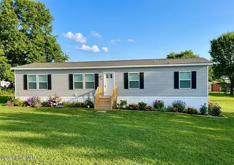 3398 Hugo Rd, Hookerton, NC 28538