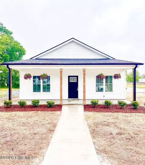 311 N Wilson Ave, Dunn, NC 28334