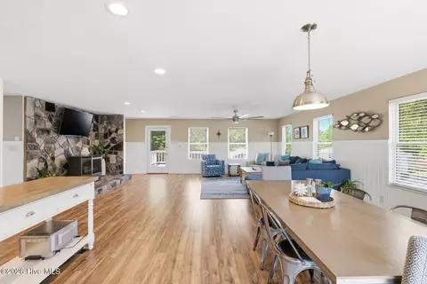 710 Hughes Rd, Hampstead, NC 28443 photo 12
