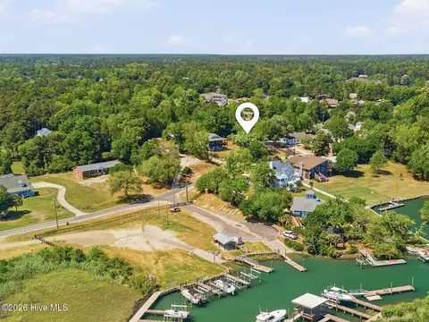 710 Hughes Rd, Hampstead, NC 28443 photo 7