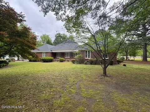 1706 Nash St N, Wilson, NC 27893