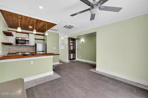 Living - 129 Red Bird Ln, Hampstead, NC 28443 photo 3 of 3