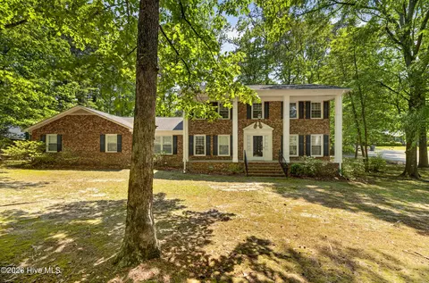 210 King George Rd, Greenville, NC 27858