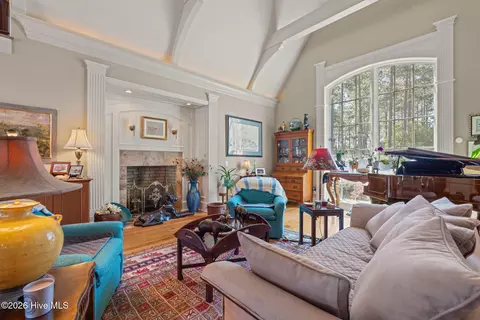 Living - 1650 Youngs Rd, Vass, NC 28394 photo 3 of 4