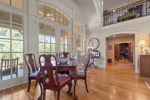 Dining - 1650 Youngs Rd, Vass, NC 28394 photo 1 of 4